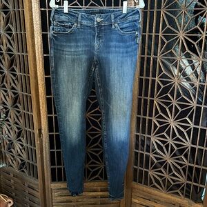 SILVER SUKI SUPER SKINNY JEANS 30/31